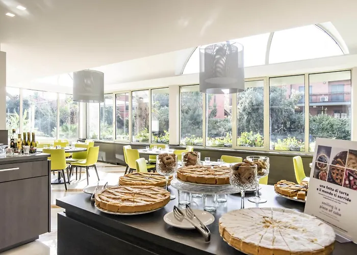 Mercure West
